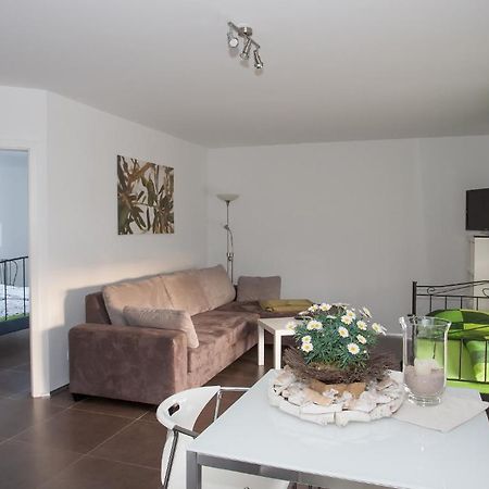 Apartments "Happy Family" Rust Quarto foto