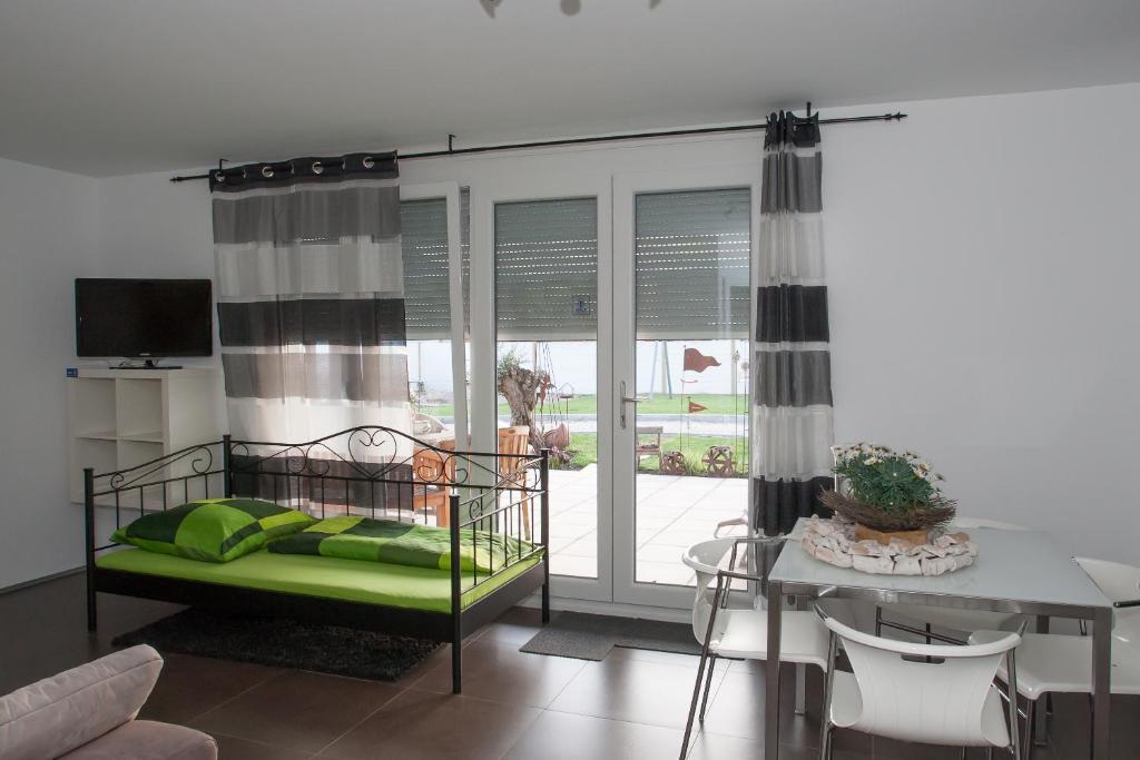 Apartments "Happy Family" Rust Quarto foto